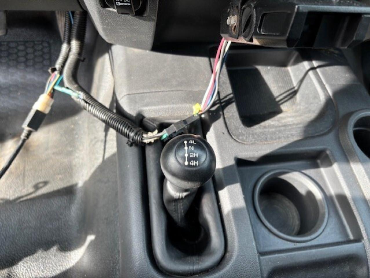 2012 RAM 2500 4WD 6.7L CUMMINS DIESEL **BOSS V SNOW PLOW-108KM** Photo