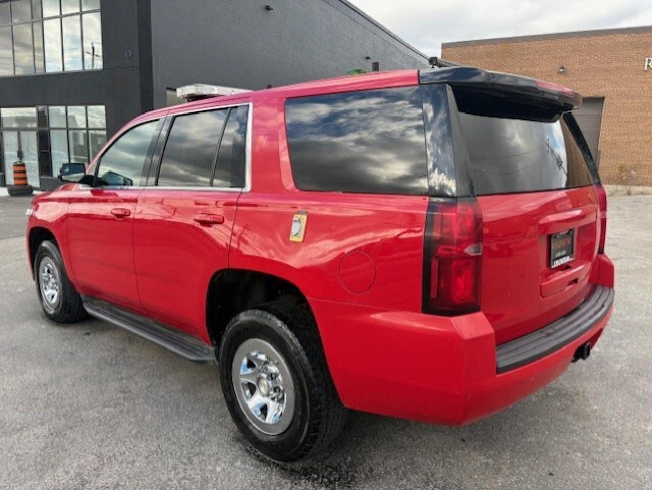 2016 Chevrolet Tahoe 4WD **FIRE CHIEF'S TRUCK-FULL SERVICE HISTORY** Photo