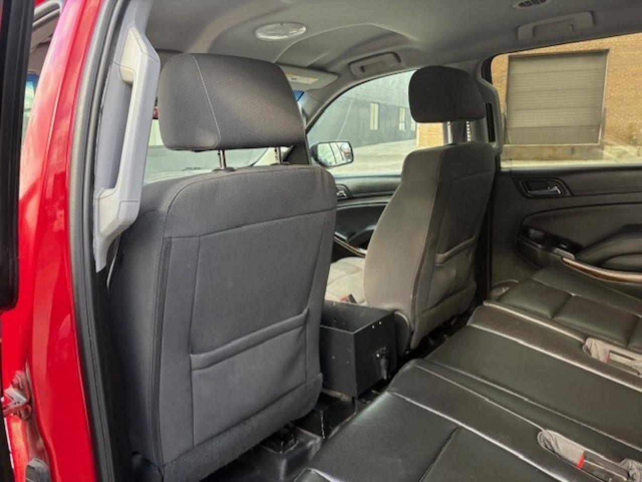 2016 Chevrolet Tahoe 4WD **FIRE CHIEF'S TRUCK-FULL SERVICE HISTORY** Photo