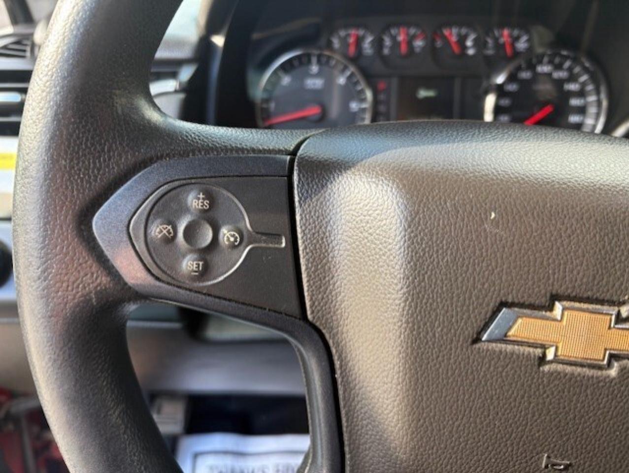 2016 Chevrolet Tahoe 4WD **FIRE CHIEF'S TRUCK-FULL SERVICE HISTORY** Photo