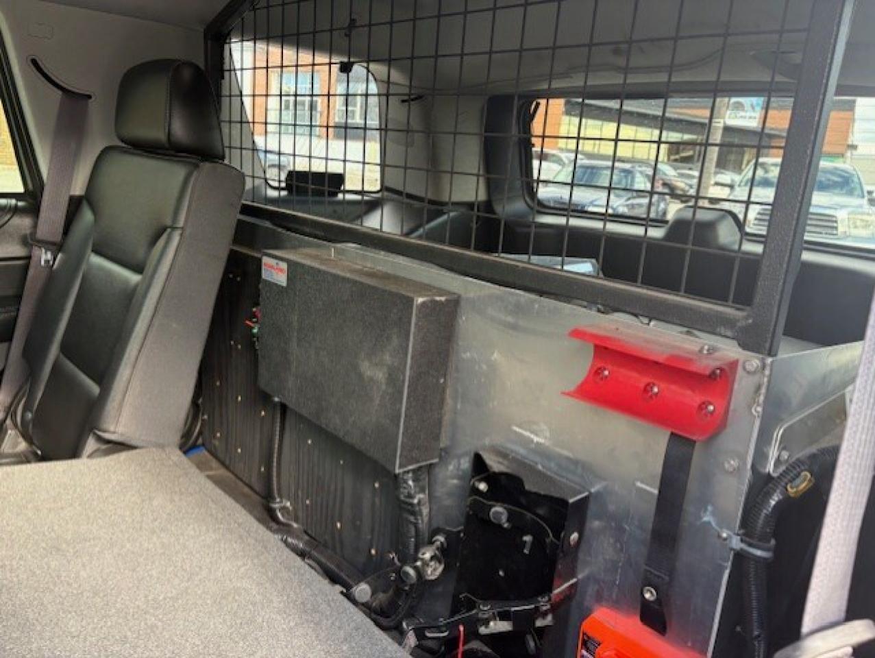 2016 Chevrolet Tahoe 4WD **FIRE CHIEF'S TRUCK-FULL SERVICE HISTORY** Photo