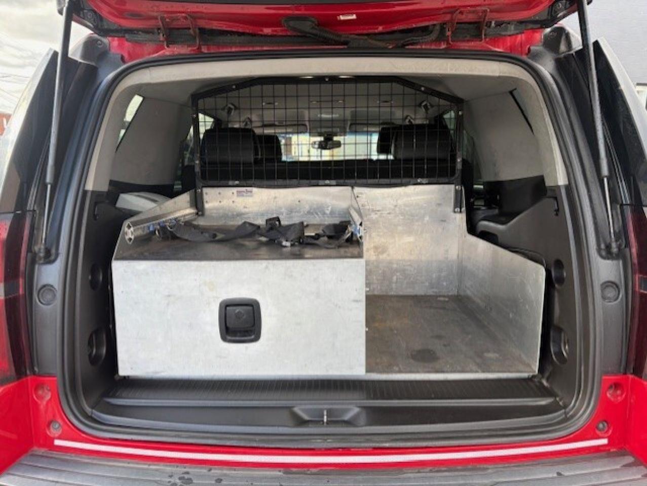 2016 Chevrolet Tahoe 4WD **FIRE CHIEF'S TRUCK-FULL SERVICE HISTORY** Photo