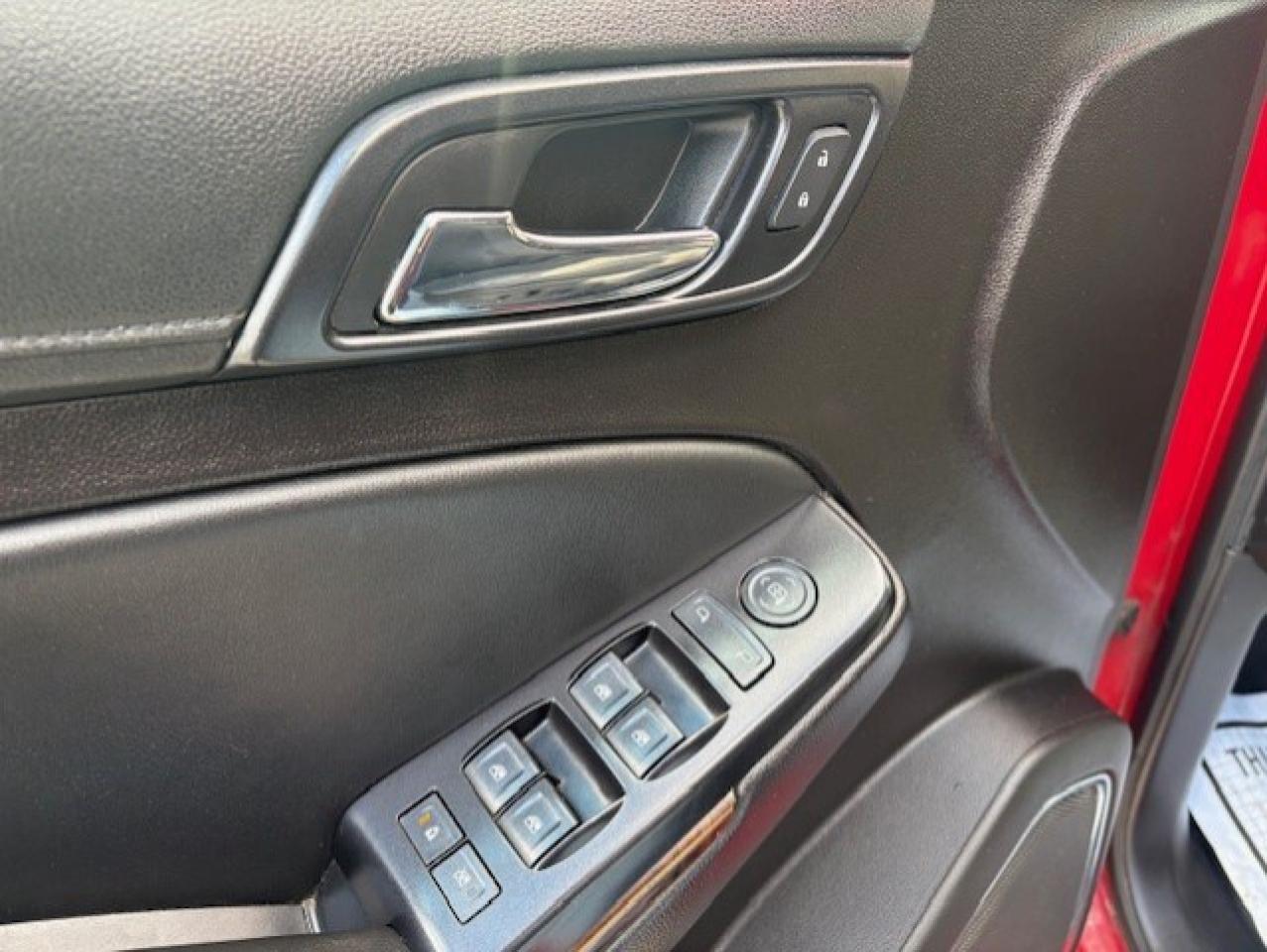 2016 Chevrolet Tahoe 4WD **FIRE CHIEF'S TRUCK-FULL SERVICE HISTORY** Photo