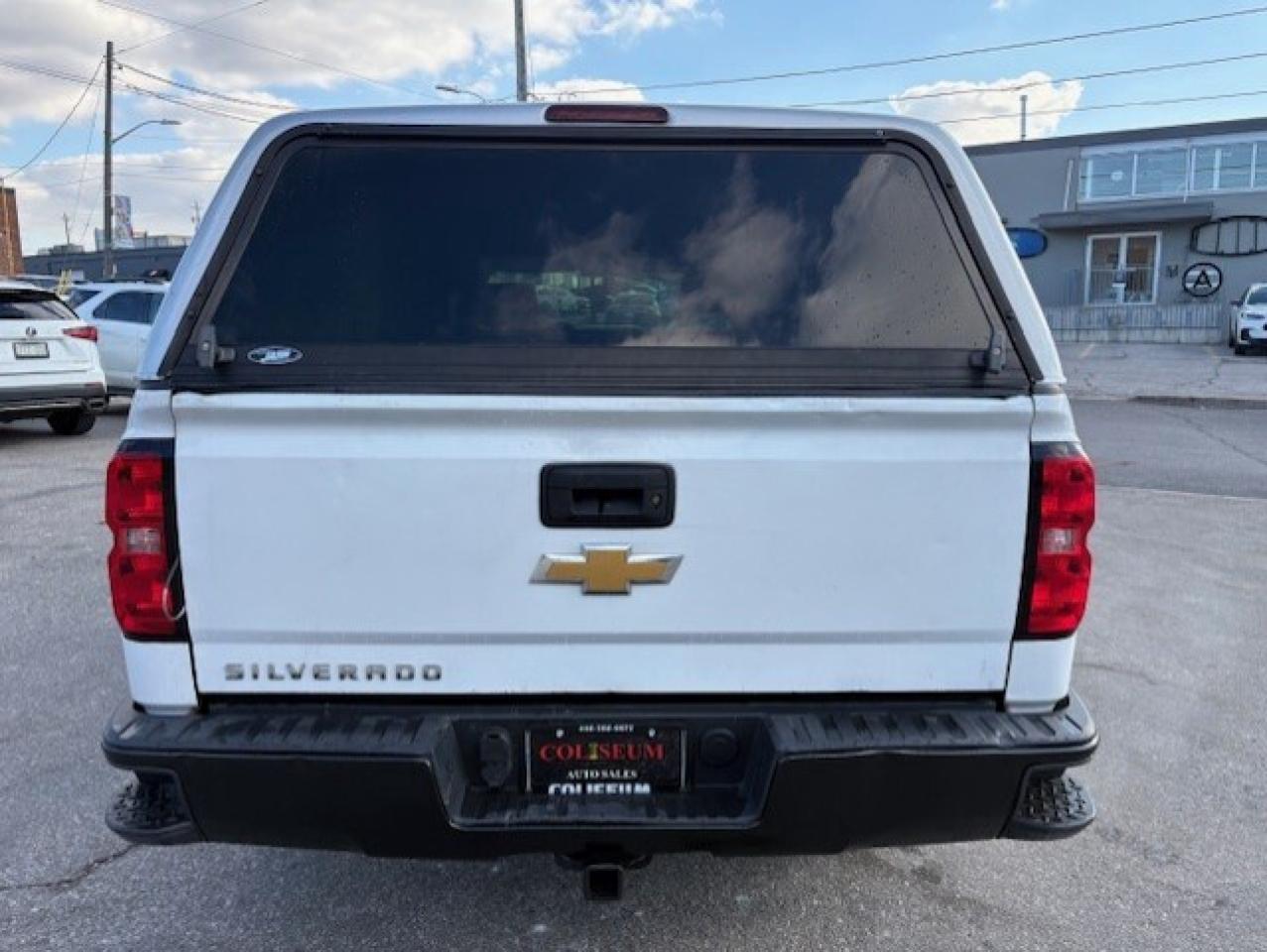 2017 Chevrolet Silverado 1500 V6 REGULAR CAB-8' LONG BOX- BED SLIDE-CAP-TOW PKG. Photo3