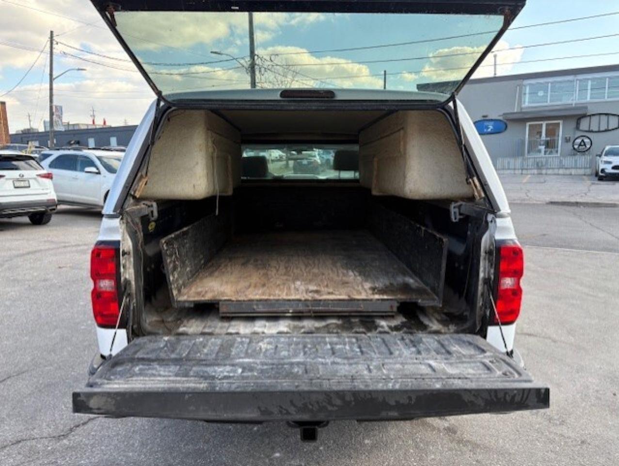 2017 Chevrolet Silverado 1500 V6 REGULAR CAB-8' LONG BOX- BED SLIDE-CAP-TOW PKG. Photo