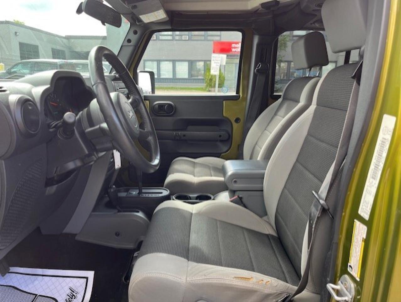 2007 Jeep Wrangler 4WD 4 DR UNLIMITED X **AUTOMATIC-HARD/SOFT TOPS** Photo