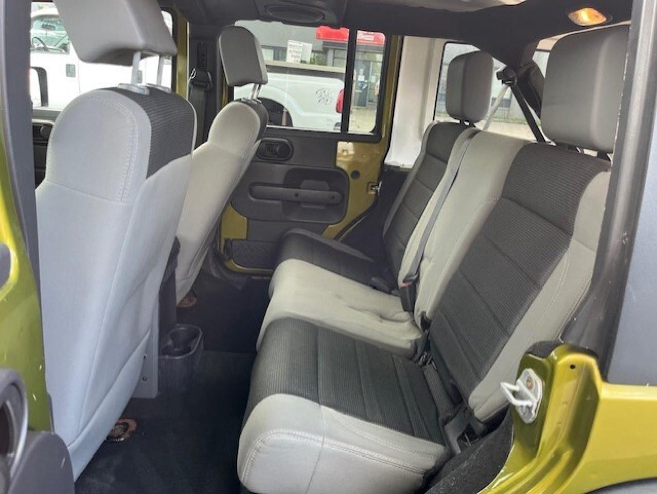 2007 Jeep Wrangler 4WD 4 DR UNLIMITED X **AUTOMATIC-HARD/SOFT TOPS** Photo