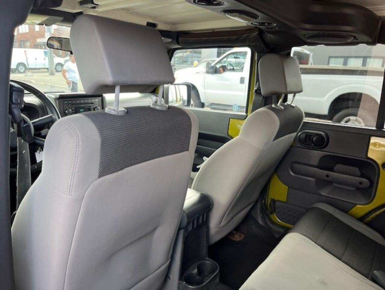 2007 Jeep Wrangler 4WD 4 DR UNLIMITED X **AUTOMATIC-HARD/SOFT TOPS** Photo