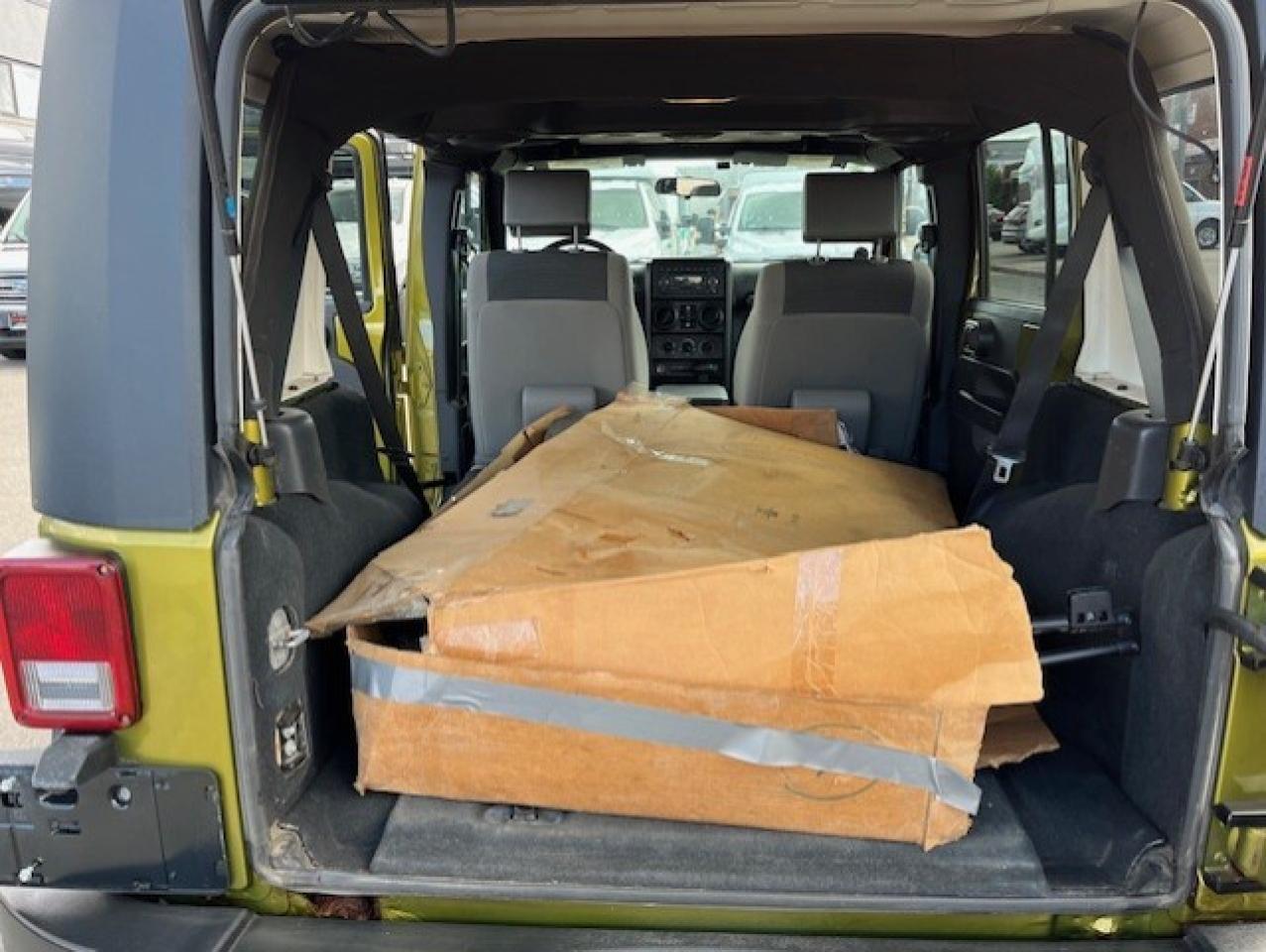 2007 Jeep Wrangler 4WD 4 DR UNLIMITED X **AUTOMATIC-HARD/SOFT TOPS** Photo