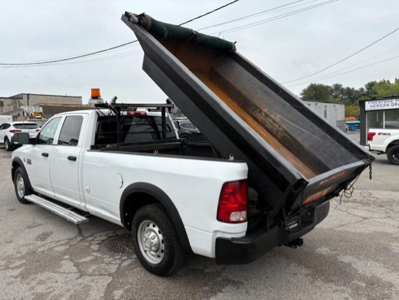 2011 RAM 2500 6.7L CUMMINS DIESEL **POWER DUMP BOX** CREW CAB!! Photo