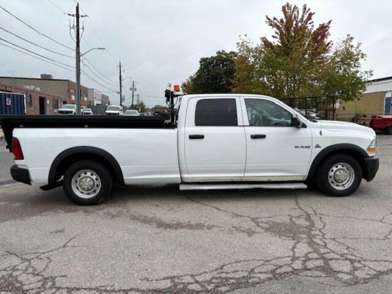2011 RAM 2500 6.7L CUMMINS DIESEL **POWER DUMP BOX** CREW CAB!! Photo