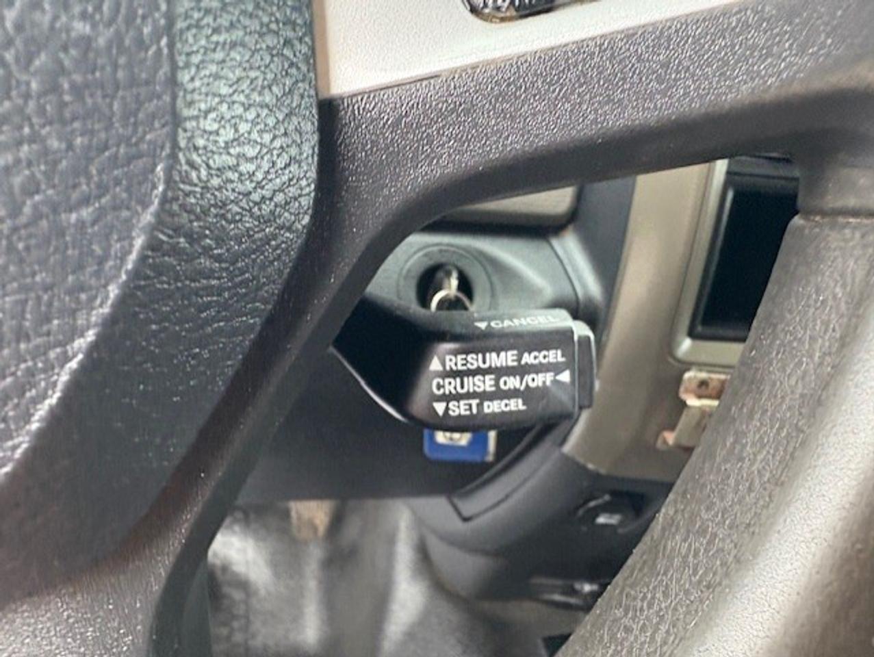 2011 RAM 2500 6.7L CUMMINS DIESEL **POWER DUMP BOX** CREW CAB!! Photo