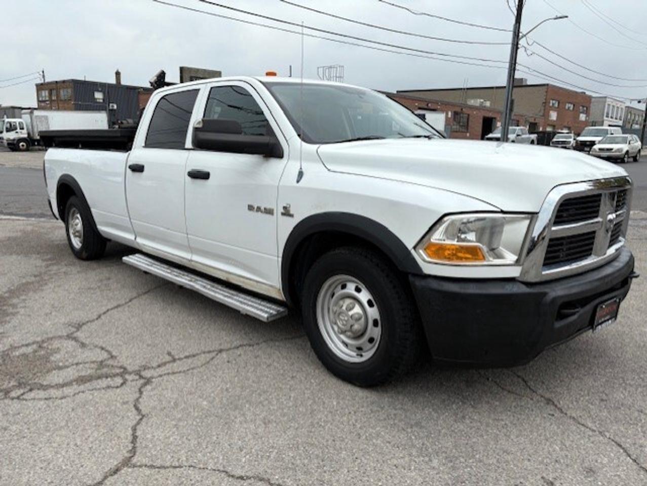 2011 RAM 2500 6.7L CUMMINS DIESEL **POWER DUMP BOX** CREW CAB!! Photo