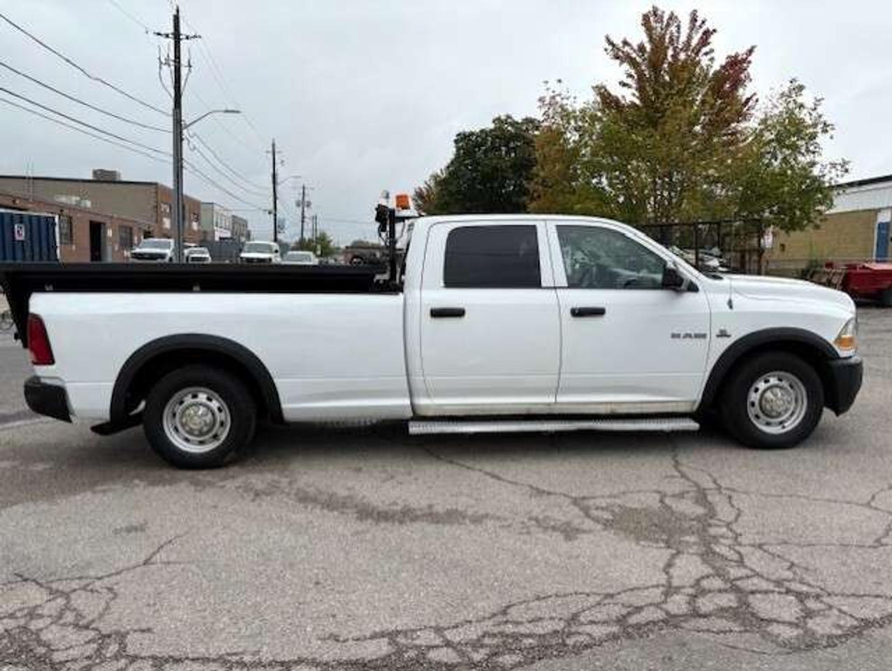 2011 RAM 2500 6.7L CUMMINS DIESEL **POWER DUMP BOX** CREW CAB!! Photo