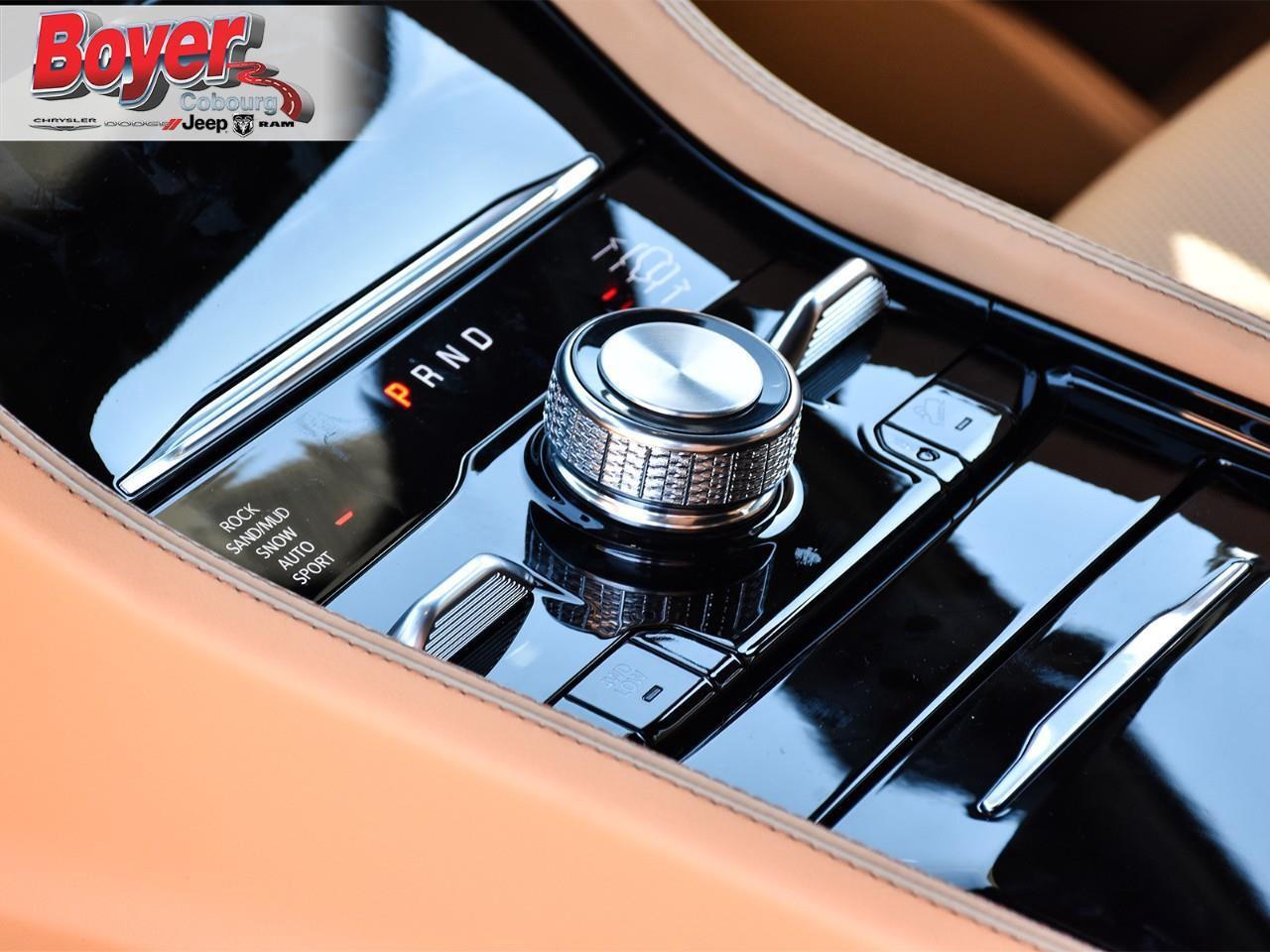 2025 Jeep Grand Cherokee Summit Was MSRP $91,130 Photo