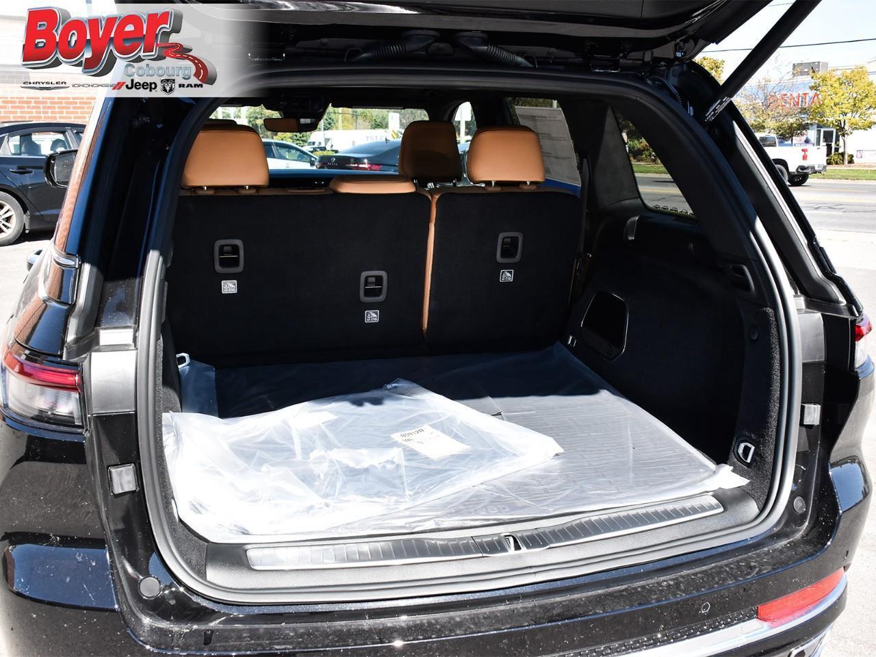 2025 Jeep Grand Cherokee Summit Was MSRP $91,130 Photo