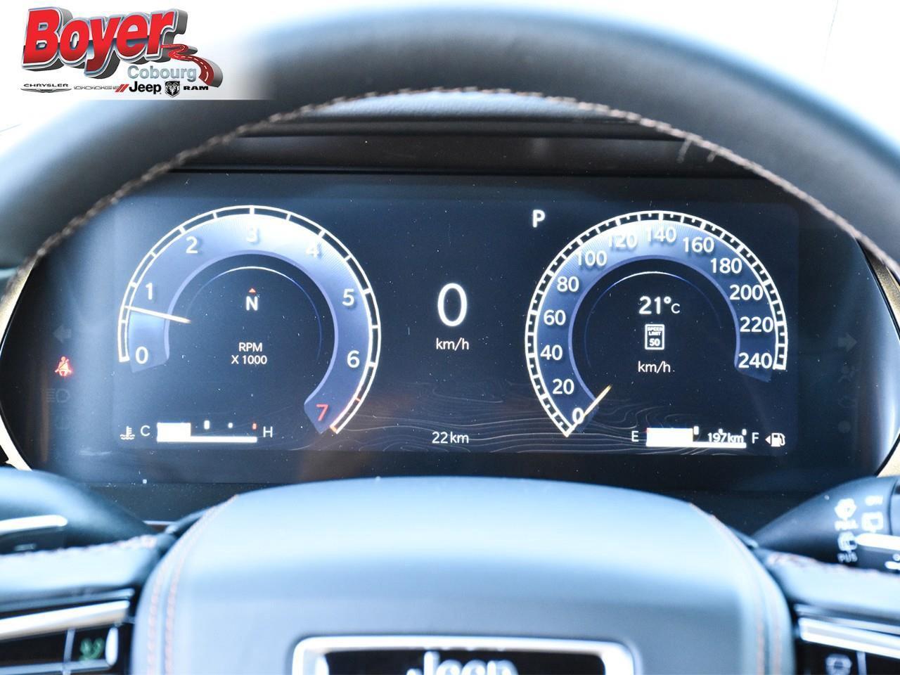 2025 Jeep Grand Cherokee Summit Was MSRP $91,130 DUAL-PANE PANORAMIC SUNROO Photo