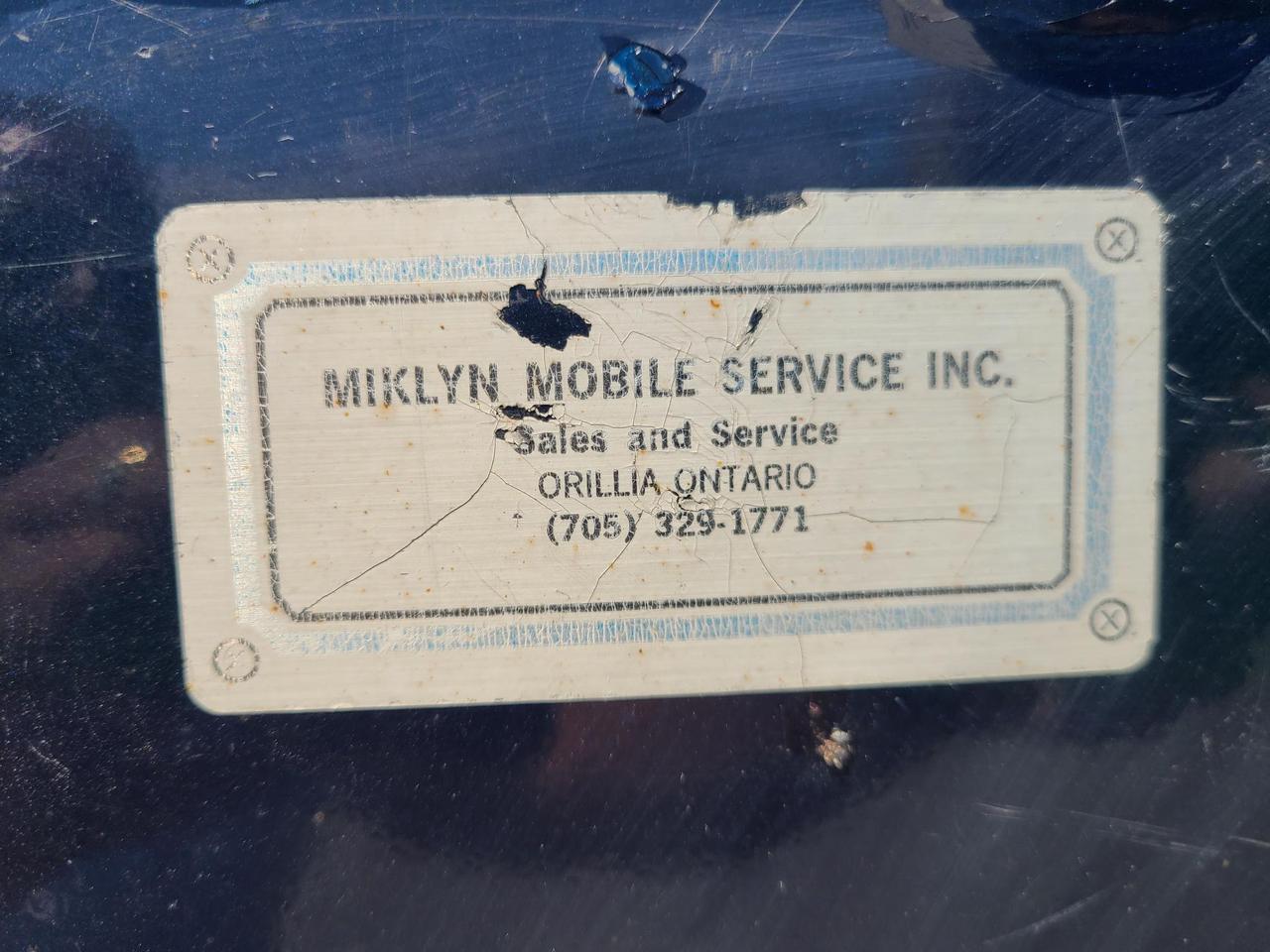 2014 RAM 3500 4WD 5.7L V8 HEMI CREW CAB **SERVICE UTILTY BOX** Photo