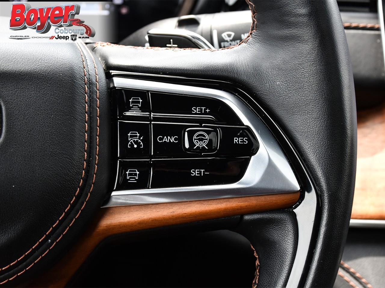 2022 Jeep Grand Cherokee Summit Photo