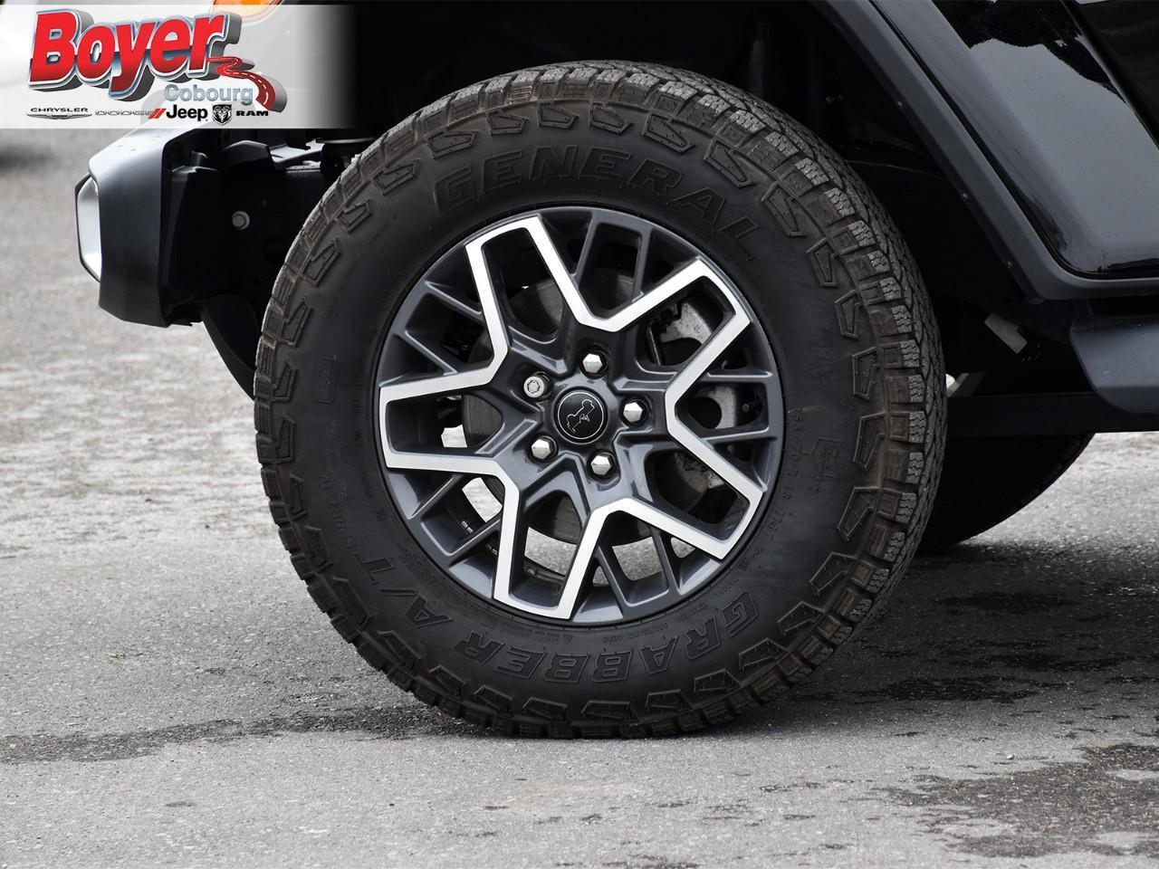 2025 Jeep Wrangler Sahara WAS MSRP $77580 SKYROOF ONE-TOUCH POWER ROO Photo