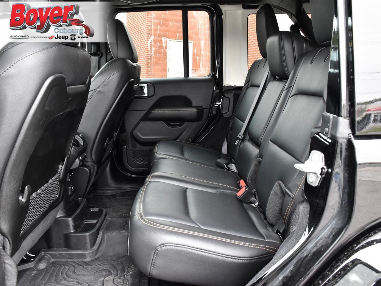 2025 Jeep Wrangler Sahara WAS MSRP $77580 SKYROOF ONE-TOUCH POWER ROO Photo