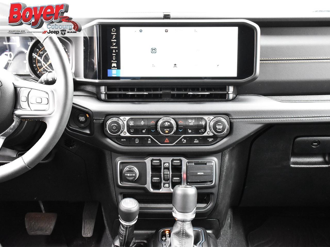 2025 Jeep Wrangler Sahara WAS MSRP $77580 SKYROOF ONE-TOUCH POWER ROO Photo