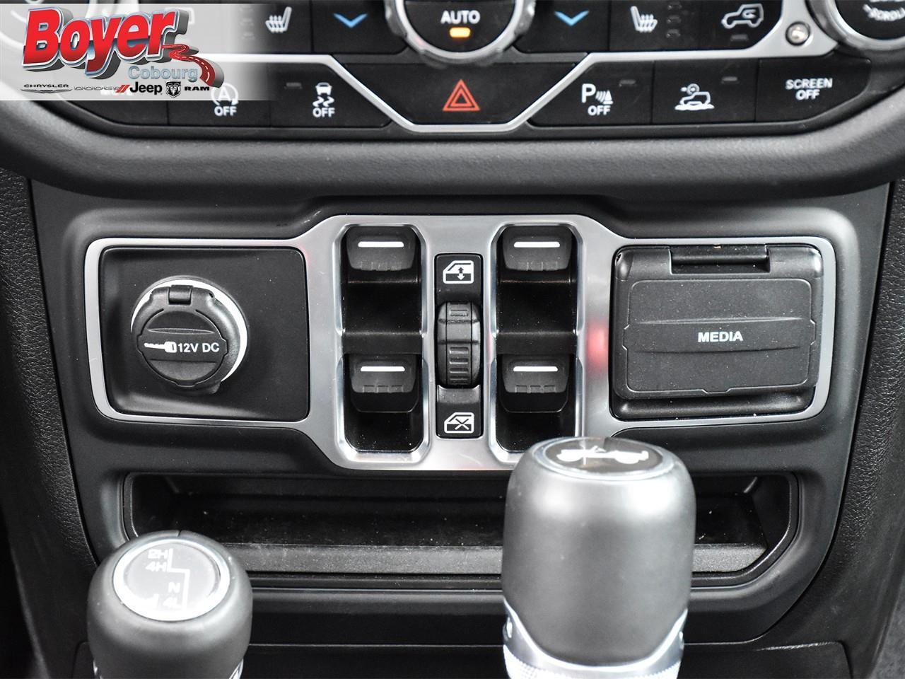 2025 Jeep Wrangler Sahara WAS MSRP $77580 SKYROOF ONE-TOUCH POWER ROO Photo