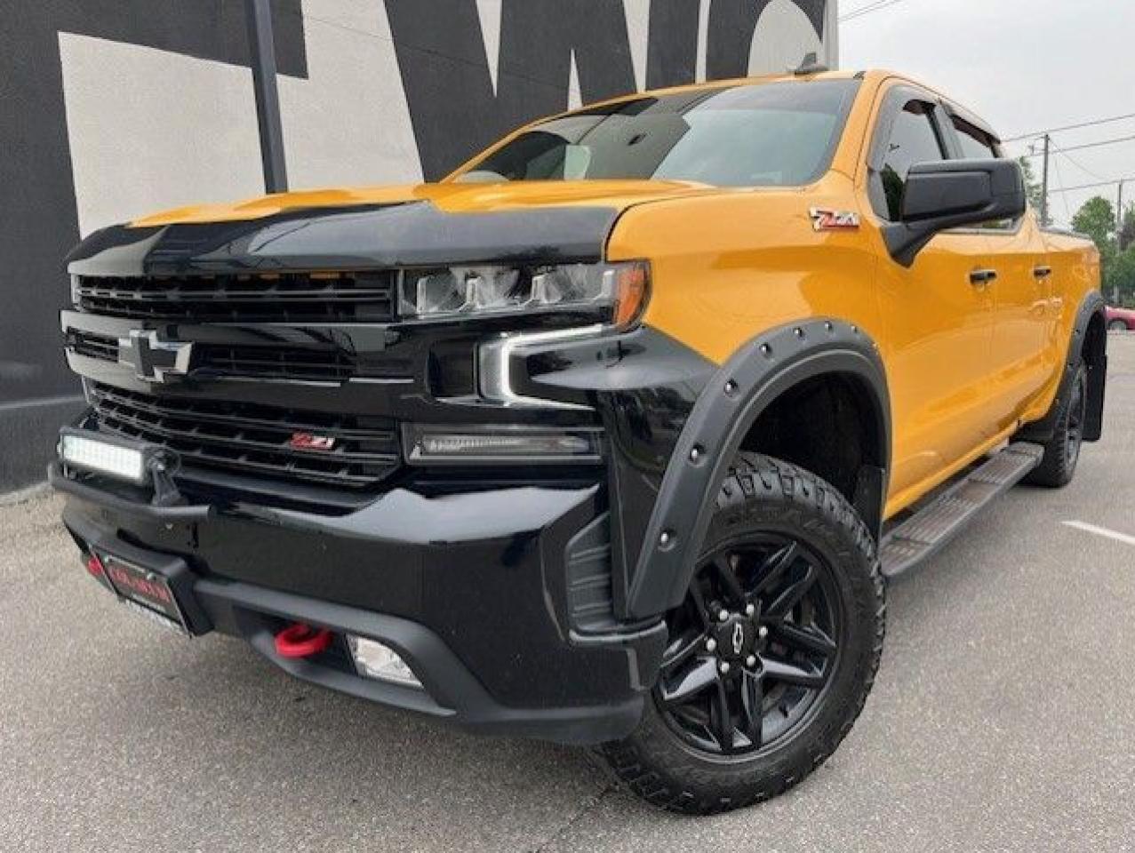 2022 Chevrolet Silverado 1500 LTD LT TRAIL BOSS Z71 4X4 CUSTOM-CREW CAB-NEW TIRES!! Photo2