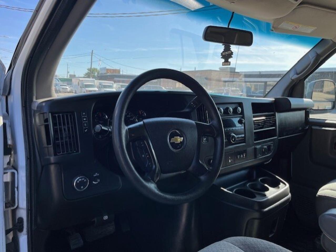 2015 Chevrolet Express Passenger 2500 LT **12 PASSENGER-NEW BRAKES-TIRES-CERTIFIED* Photo