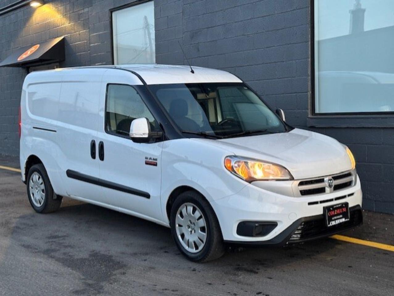 2015 RAM Promaster City Wagon SLT DUAL DOORS-DIVIDER-NO WINDOWS-CAMERA! Photo