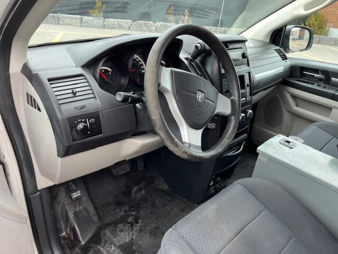 2010 Dodge Grand Caravan C/V ONLY 48KM-LADDER RACK-SHELF-1 OWNER-NEW TIRES Photo