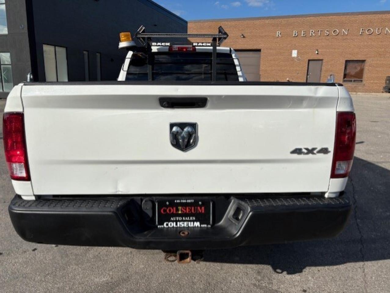 2011 RAM 2500 6.7L CUMMINS DIESEL-CREW CAB-LONG BOX-ONLY 91KM!! Photo