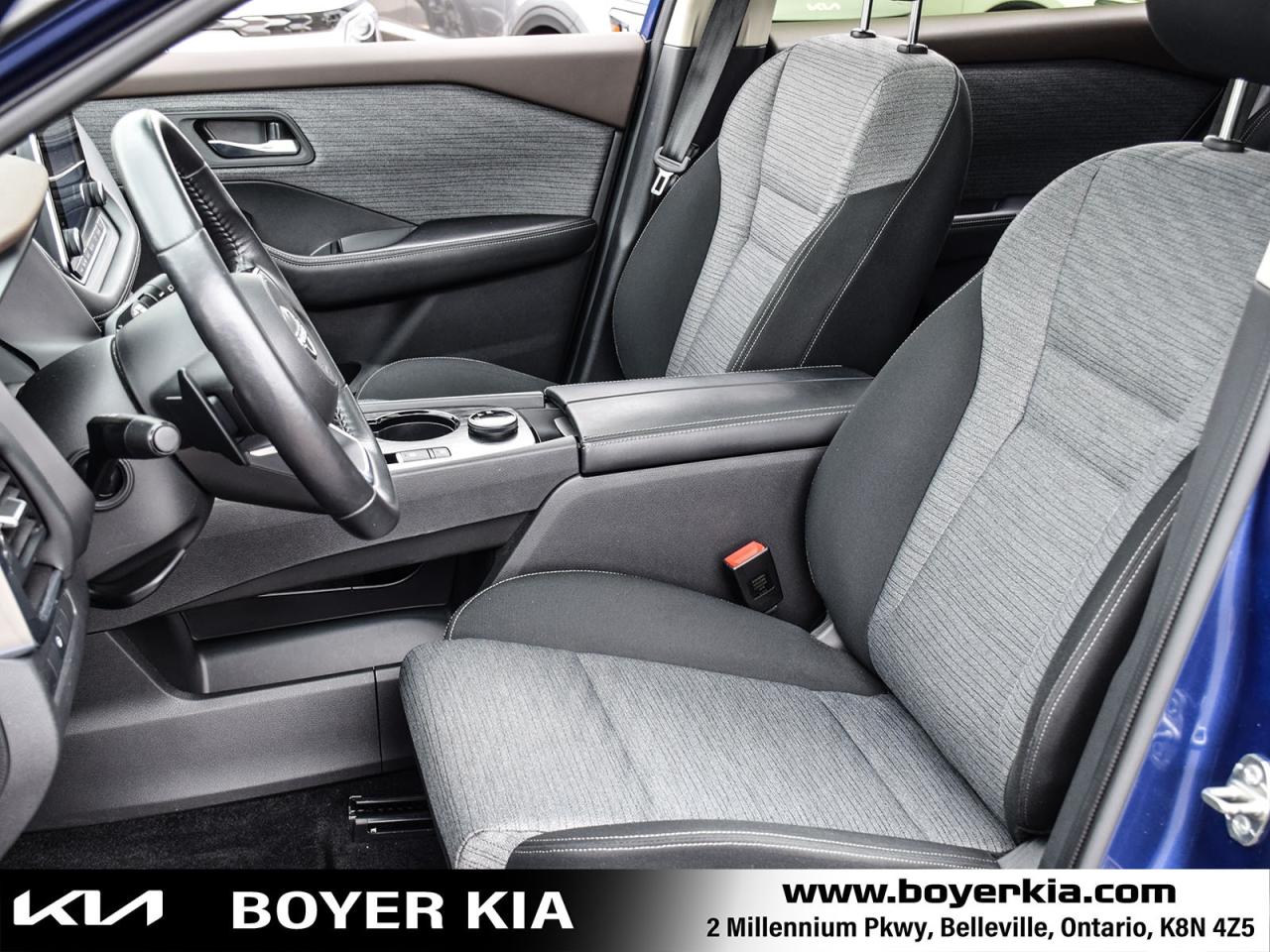 2023 Nissan Rogue SV Moonroof Panoramic Sunroof Photo