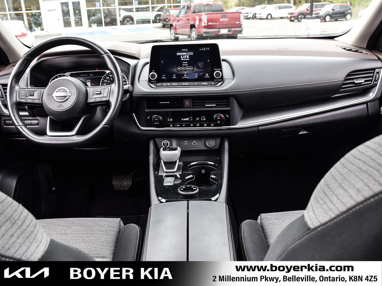 2023 Nissan Rogue SV Moonroof Panoramic Sunroof Photo