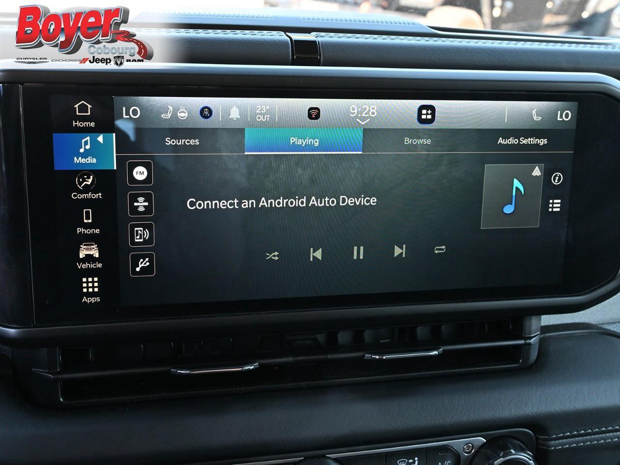 2024 Jeep Wrangler Sahara Photo