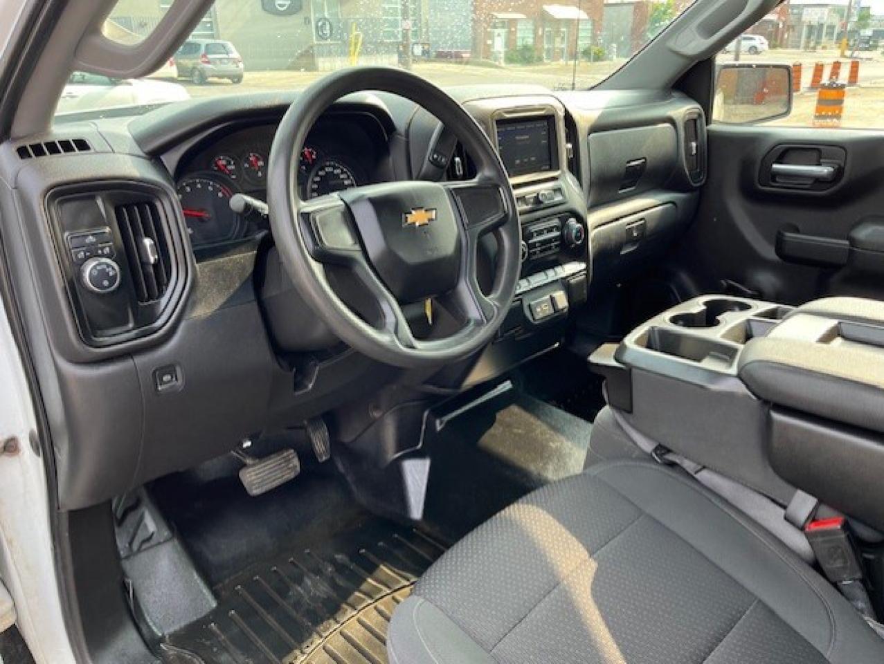 2022 Chevrolet Silverado 1500 LTD 2 DOOR-REGULAR CAB-8 FT LONG BOX-MAXON P/LIFTGATE! Photo