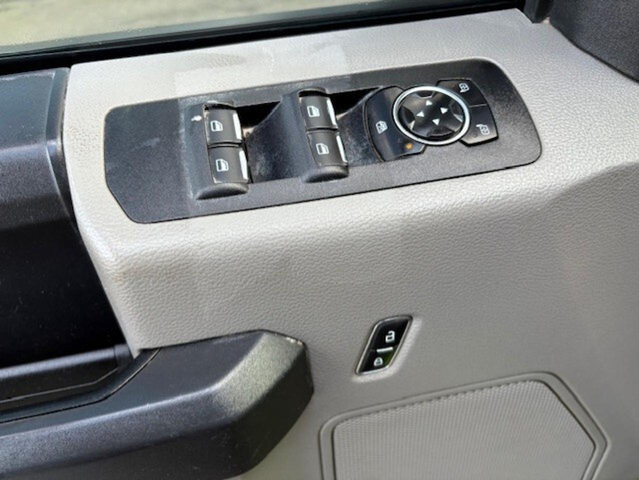 2020 Ford F-150 XL SuperCab 8' Box **CAMERA-TOW PKG-WE FINANCE** Photo