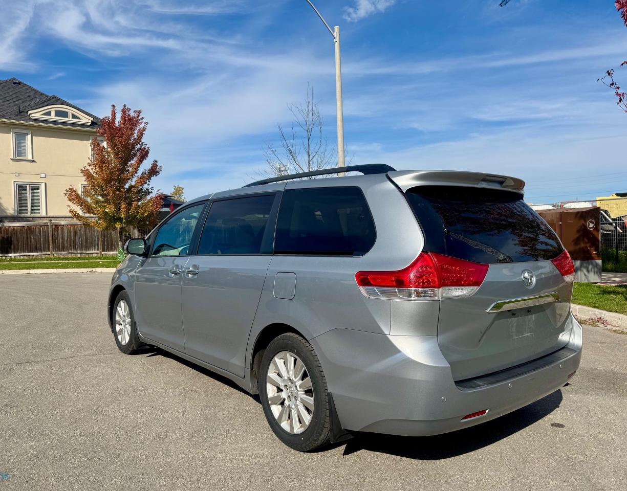 2014 Toyota Sienna XLE LIMITED 7-Pass FWD Certified NoAccidents FullS Photo4