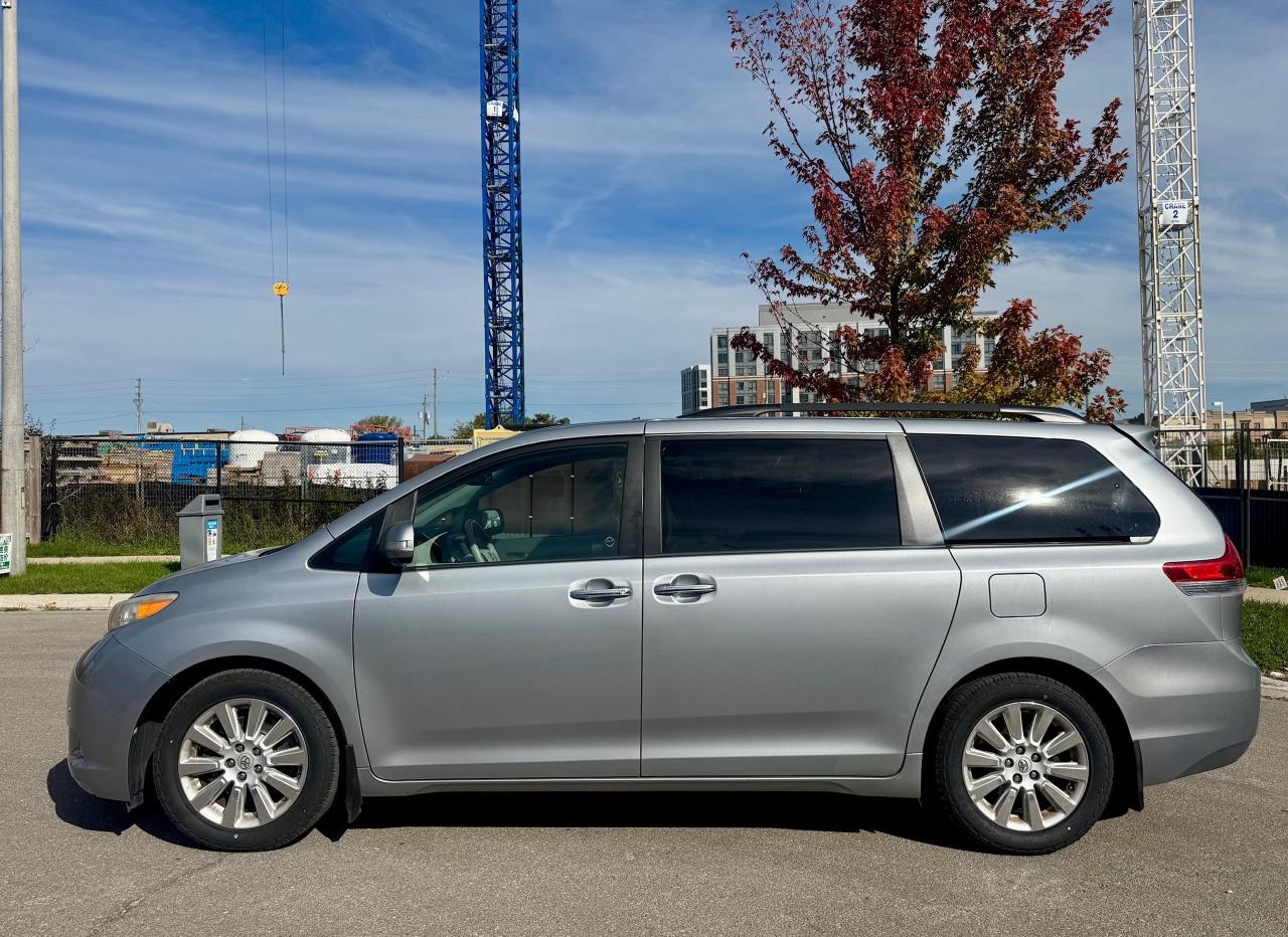 2014 Toyota Sienna XLE LIMITED 7-Pass FWD Certified NoAccidents FullS Photo