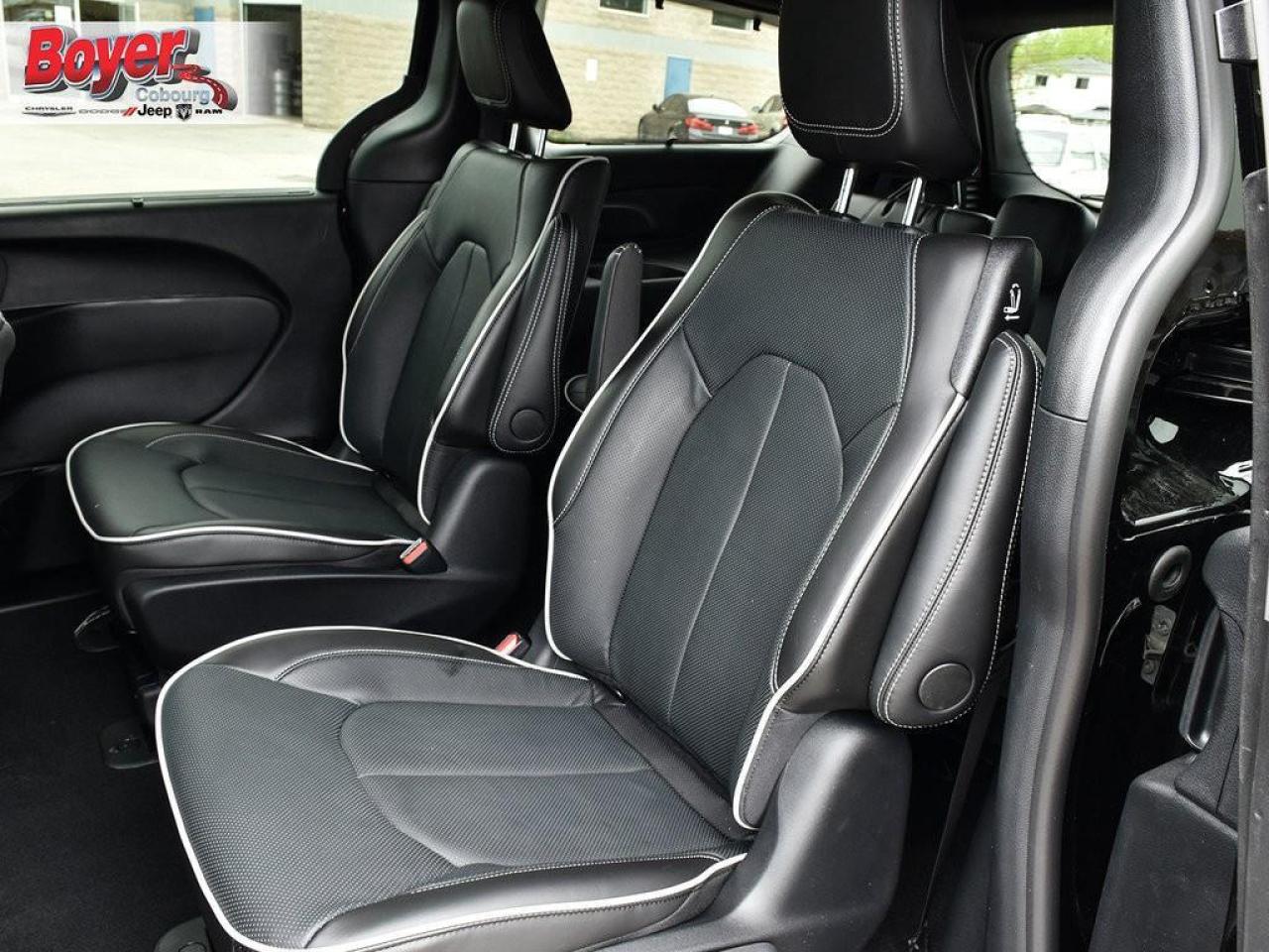 2024 Chrysler Pacifica Hybrid Select WAS MSRP $75293 Photo