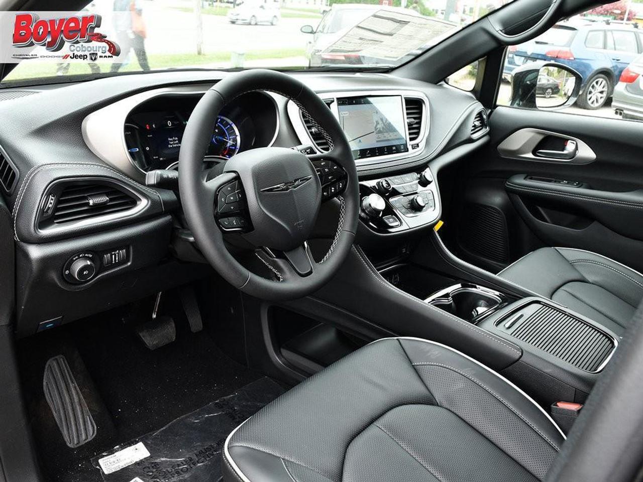 2024 Chrysler Pacifica Hybrid Select WAS MSRP $75293 SAFETYTEC VENTILATED FRONT Photo