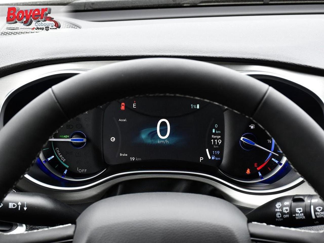 2024 Chrysler Pacifica Hybrid Select WAS MSRP $75293 SAFETYTEC VENTILATED FRONT Photo