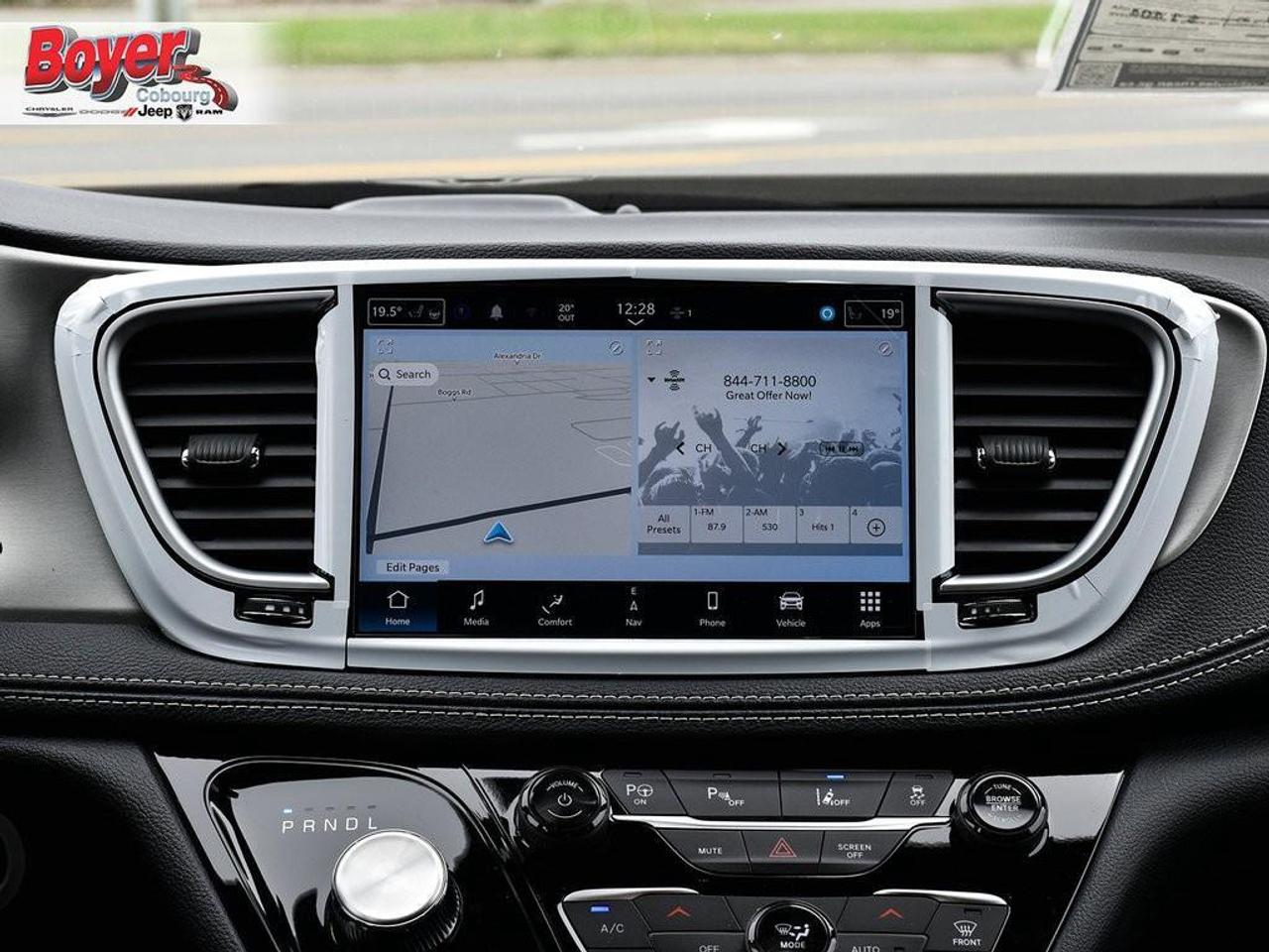 2024 Chrysler Pacifica Hybrid Select WAS MSRP $75293 SAFETYTEC VENTILATED FRONT Photo