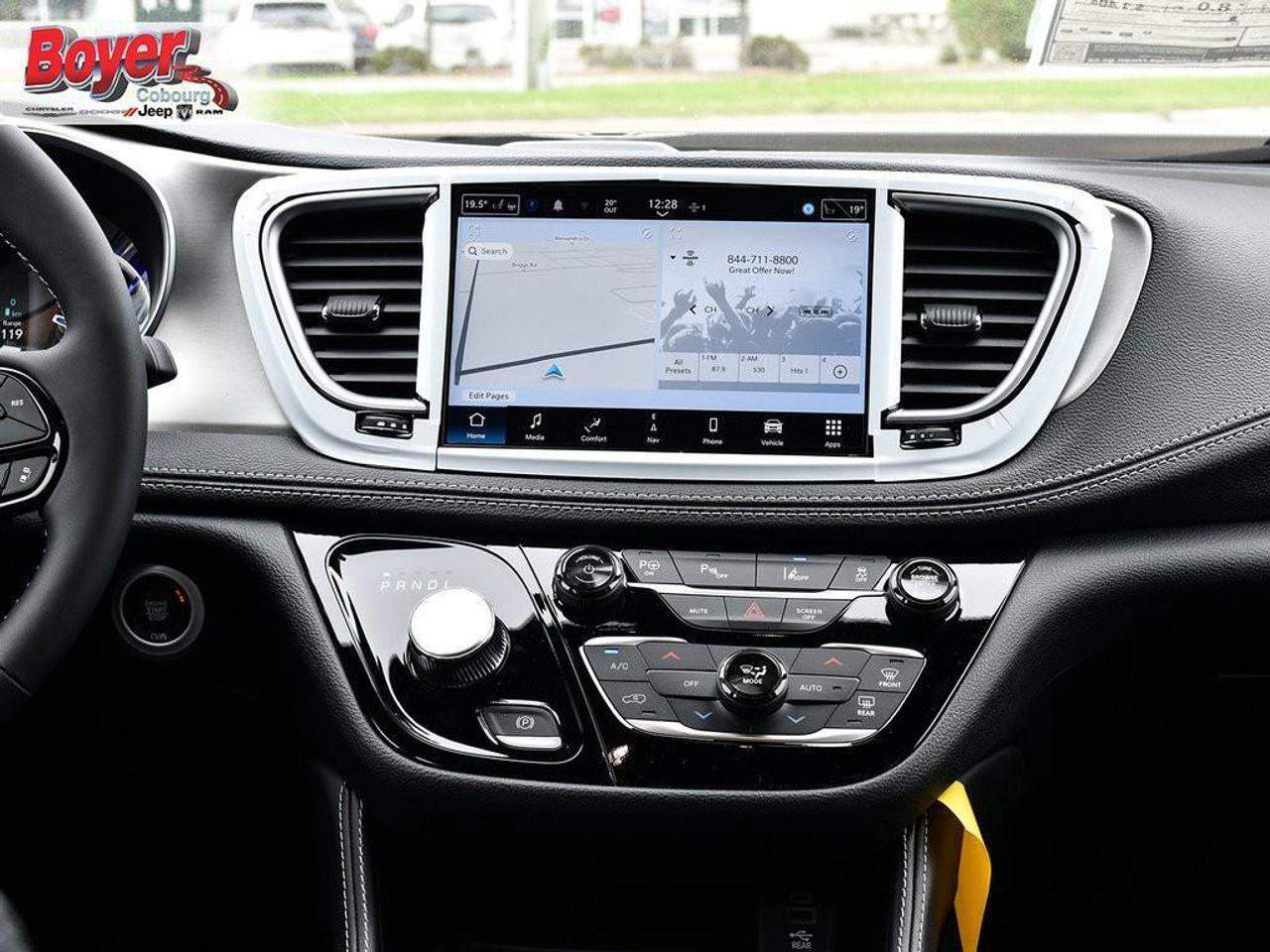 2024 Chrysler Pacifica Hybrid Select WAS MSRP $75293 SAFETYTEC VENTILATED FRONT Photo