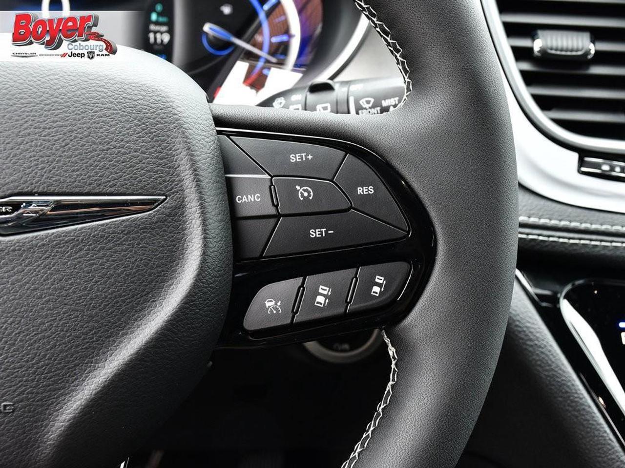 2024 Chrysler Pacifica Hybrid Select WAS MSRP $75293 SAFETYTEC VENTILATED FRONT Photo