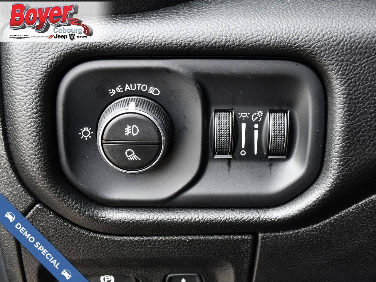 2025 RAM 1500 Sport 4x4 Crew Cab 5'7 Box Photo