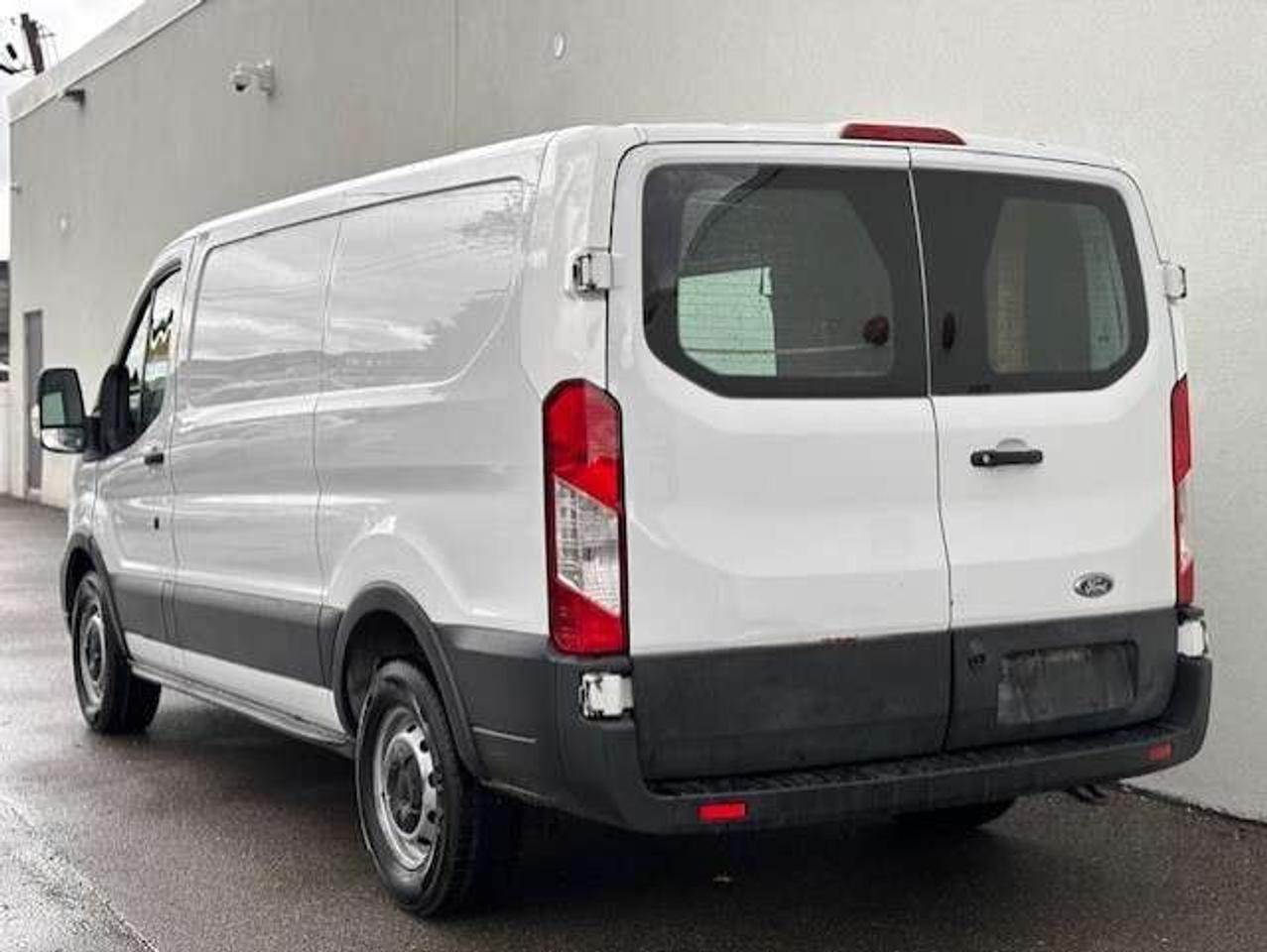 2021 Ford Transit Cargo Van T-150 LOW ROOF **CAMERA-SHELVES-DIVIDER-BLUETOOTH* Photo