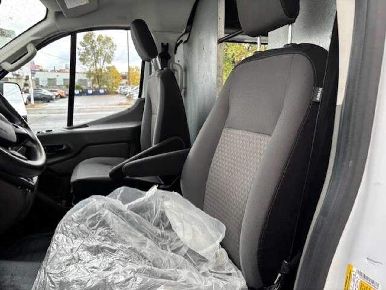2021 Ford Transit Cargo Van T-150 LOW ROOF **CAMERA-SHELVES-DIVIDER-BLUETOOTH* Photo