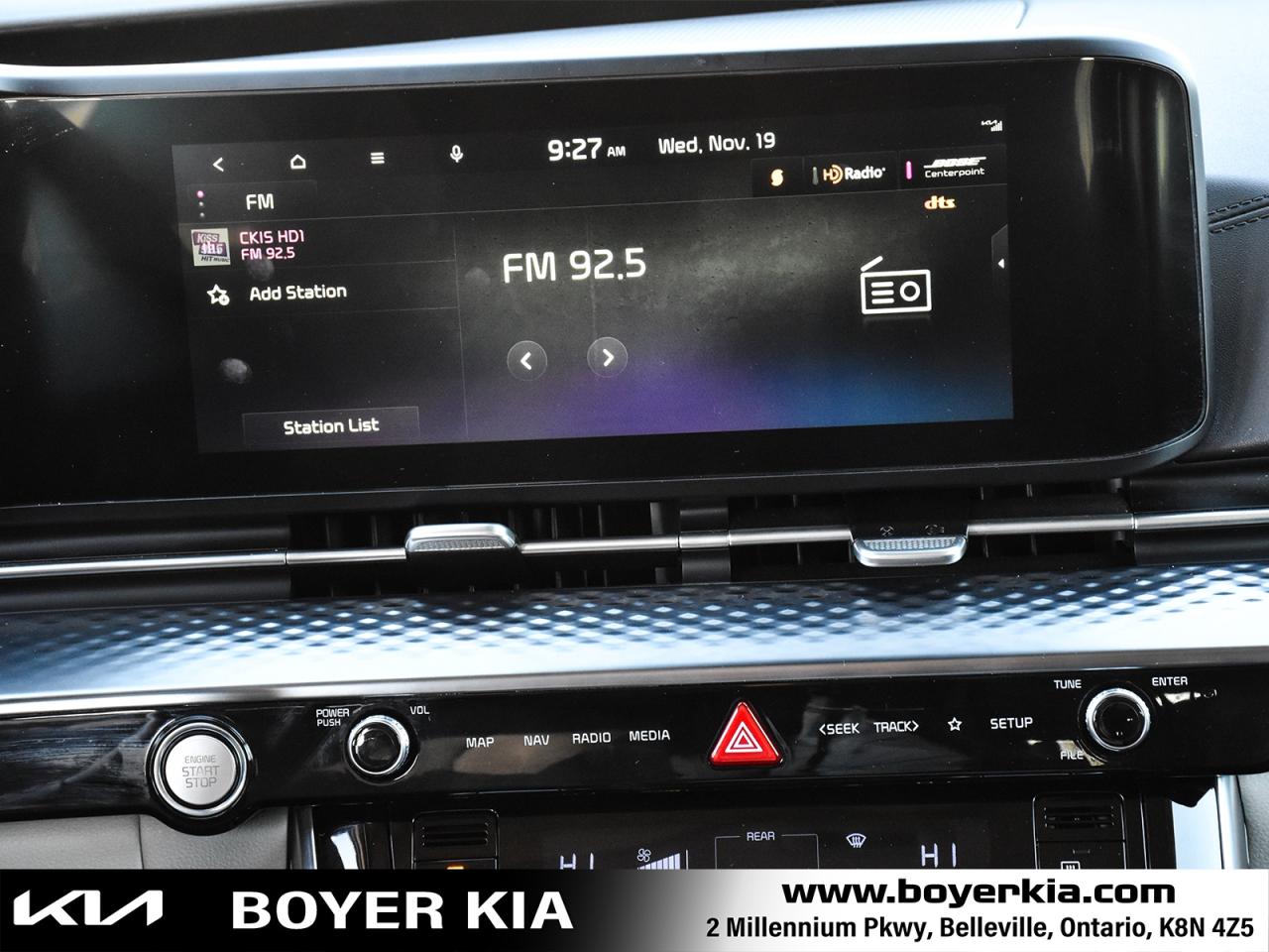 2024 Kia Carnival SX THREE ROW SEATING / SUNROOF Photo