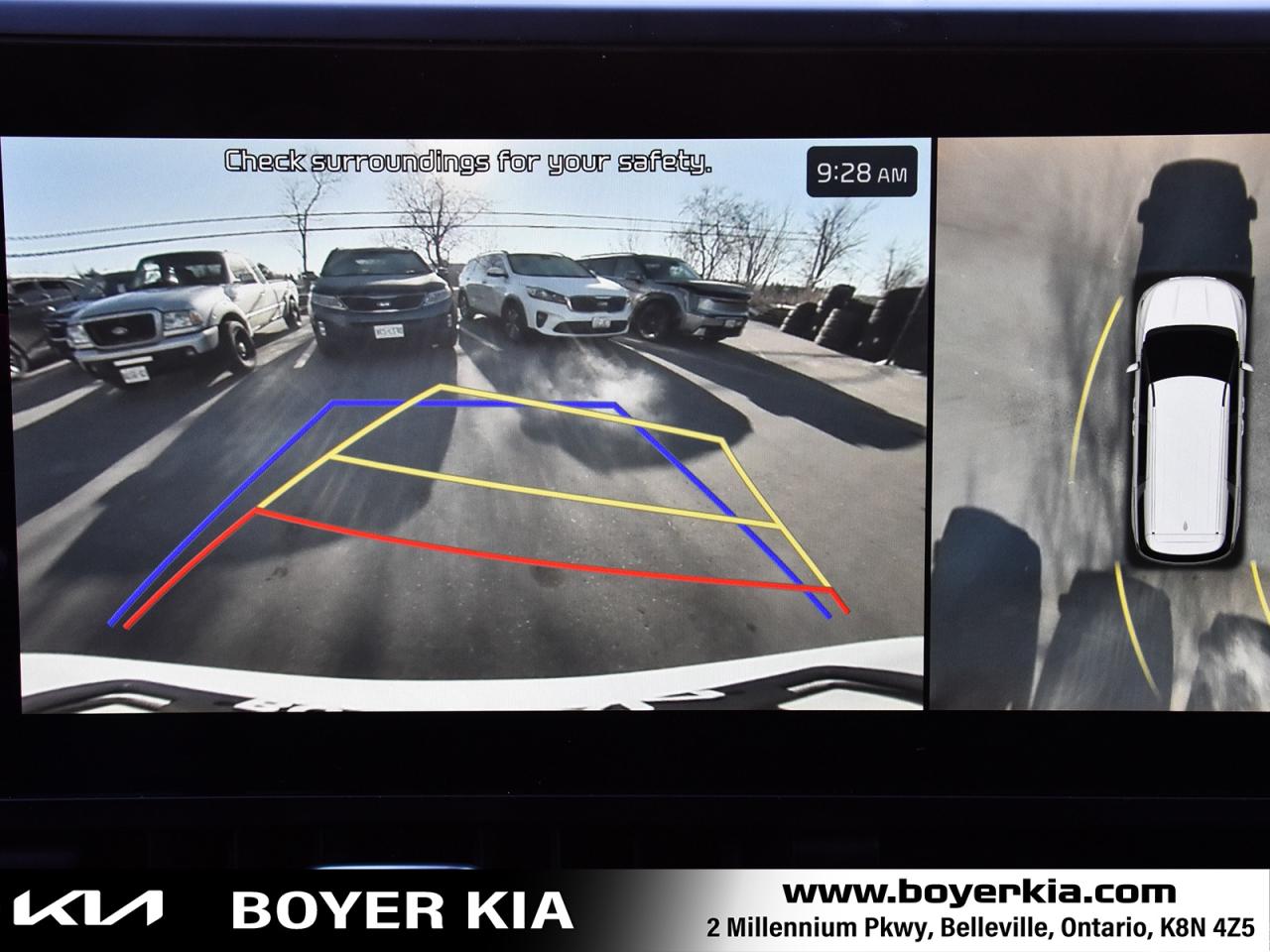 2024 Kia Carnival SX THREE ROW SEATING / SUNROOF Photo